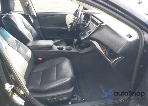 2014 Toyota Avalon Hybrid Limited from USA, damaged, VIN 4T1BD1EB4EU035214